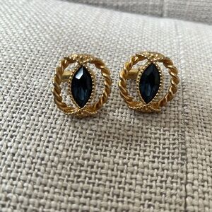 VINTAGE Cufflinks Blue Marquis Shape Rhinestones Gold Tone Metal Twisted Circle